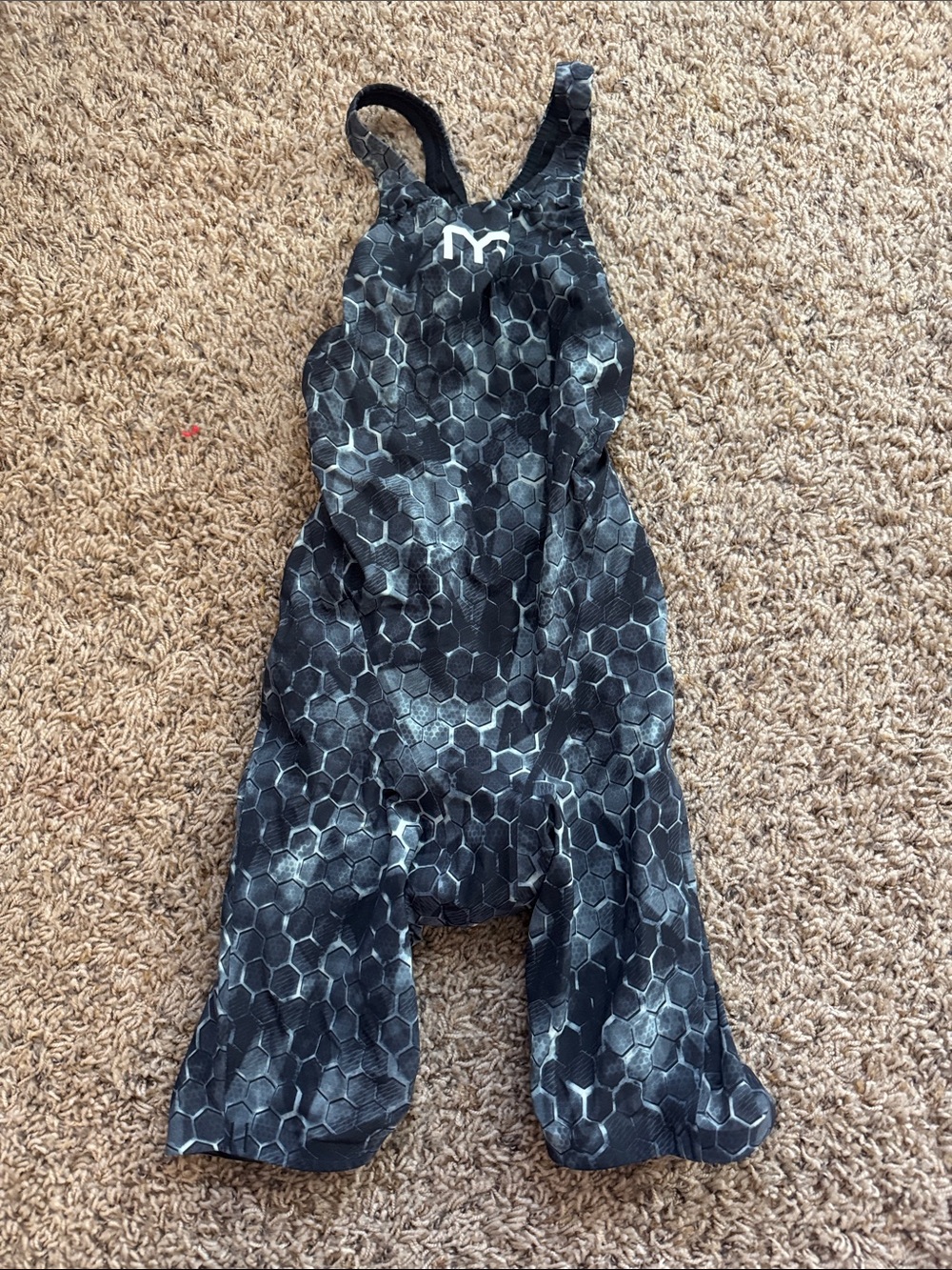 TYR Avictor Black Hexagon-Print Tech Suit